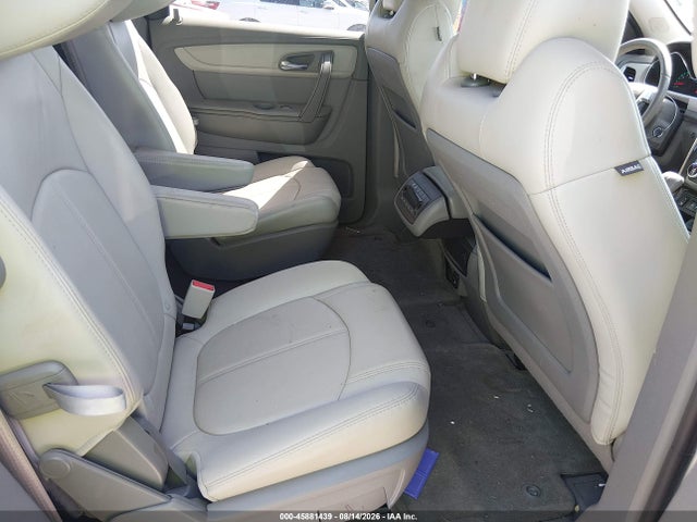 1GNKRHKD5HJ175712 Chevrolet Traverse Lt