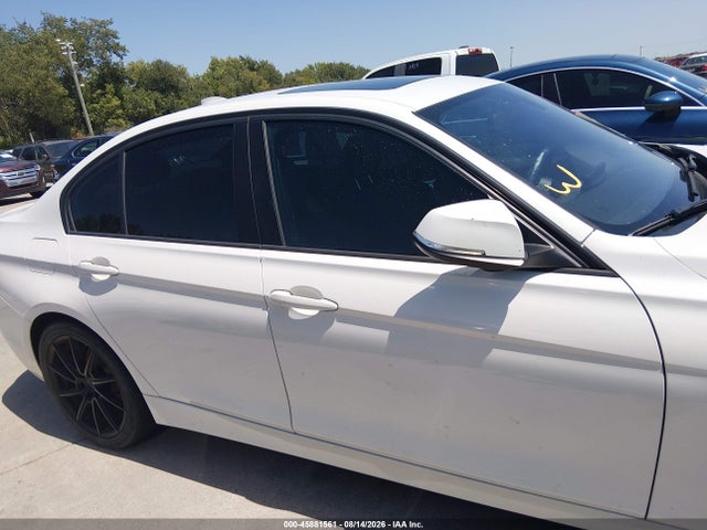 Aukcja sprzedaży 2016 Bmw 320i, vin: WBA8E1G56GNT35625, numer aukcji: 45881561