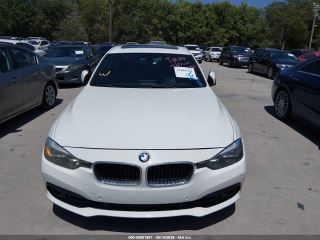 Aukcja sprzedaży 2016 Bmw 320i, vin: WBA8E1G56GNT35625, numer aukcji: 45881561
