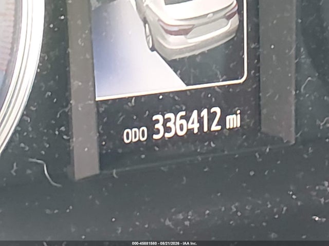 2016 Toyota Camry Le მანქანა იყიდება აუქციონზე, vin: 4T1BF1FK5GU526967, აუქციონის ნომერი: 45881580