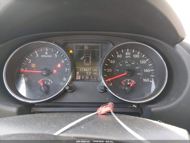 2011 Nissan Rogue Sv მანქანა იყიდება აუქციონზე, vin: JN8AS5MT0BW189916, აუქციონის ნომერი: 45881597