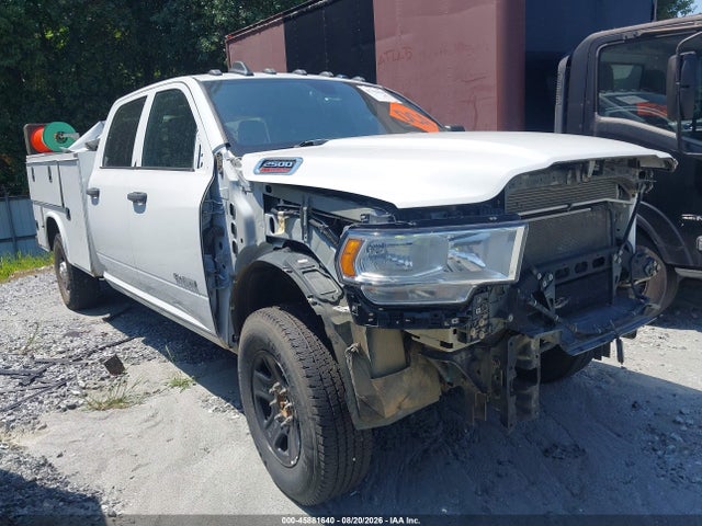 45881640 :رقم المزاد ، 3C7WR5HJ5MG604836 vin ، 2021 Ram 2500 Tradesman  4x4 8' Box مزاد بيع