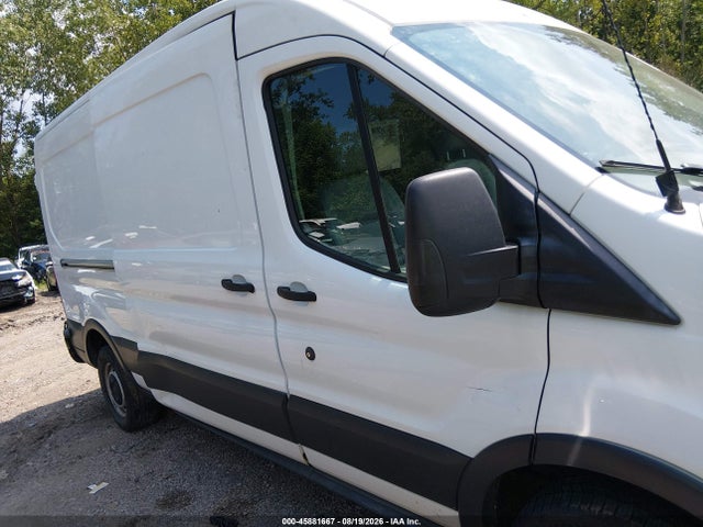 45881667 :رقم المزاد ، 1FTYR2CM7JKA05334 vin ، 2018 Ford Transit-250 مزاد بيع