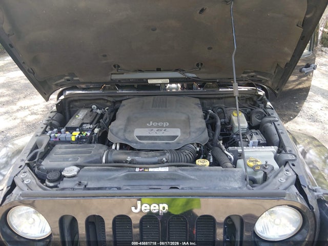 45881718 :رقم المزاد ، 1C4BJWEG6DL665682 vin ، 2013 Jeep Wrangler Unlimited Sahara مزاد بيع