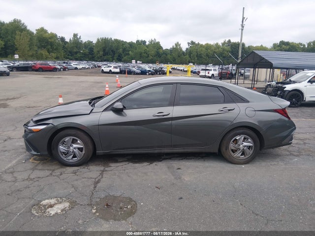 Продажа на аукционе авто 2024 Hyundai Elantra Se, vin: KMHLL4DG1RU837778, номер лота: 45881777