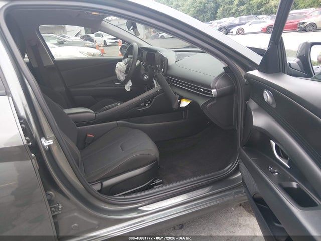 Продажа на аукционе авто 2024 Hyundai Elantra Se, vin: KMHLL4DG1RU837778, номер лота: 45881777