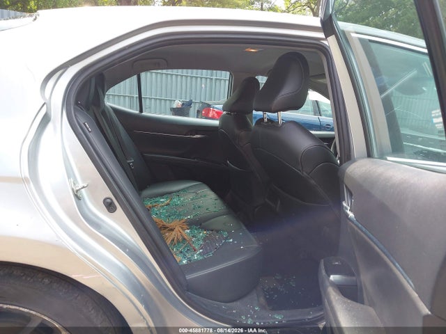 45881778 :رقم المزاد ، 4T1G11AK0LU328111 vin ، 2020 Toyota Camry Se مزاد بيع