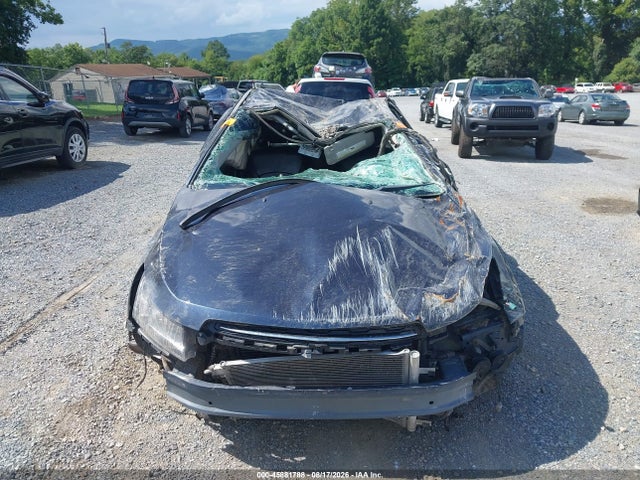 2015 Chevrolet Cruze 2lt Auto მანქანა იყიდება აუქციონზე, vin: 1G1PE5SB4F7195122, აუქციონის ნომერი: 45881788
