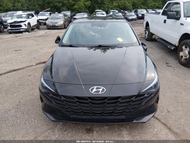 45881815 :رقم المزاد ، 5NPLL4AG5MH036587 vin ، 2021 Hyundai Elantra Se مزاد بيع