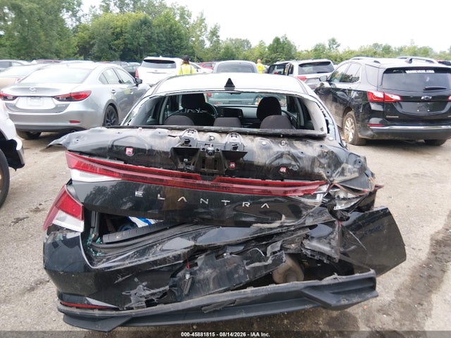 45881815 :رقم المزاد ، 5NPLL4AG5MH036587 vin ، 2021 Hyundai Elantra Se مزاد بيع