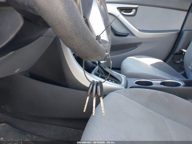 Продаж на аукціоні авто 2016 Hyundai Elantra Se, vin: 5NPDH4AEXGH760669, номер лоту: 45881821
