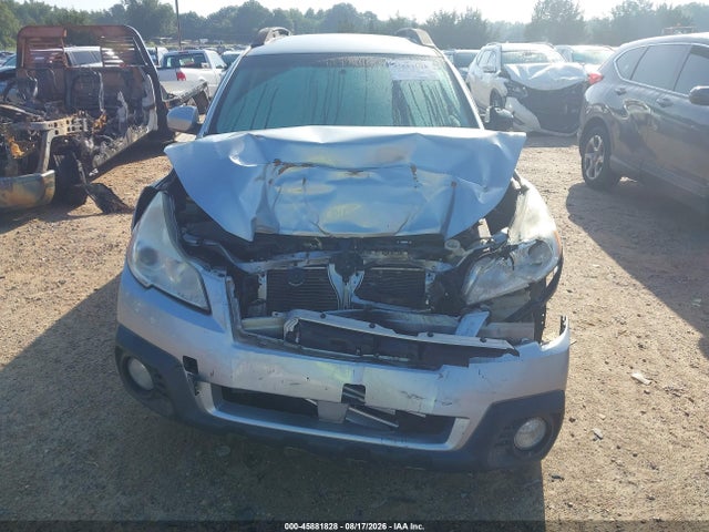 45881828 :رقم المزاد ، 4S4BRCCC6D3228655 vin ، 2013 Subaru Outback 2.5i Premium مزاد بيع