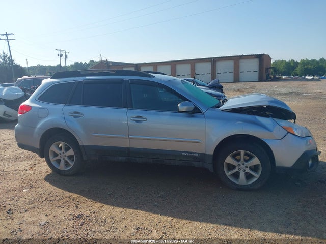 45881828 :رقم المزاد ، 4S4BRCCC6D3228655 vin ، 2013 Subaru Outback 2.5i Premium مزاد بيع