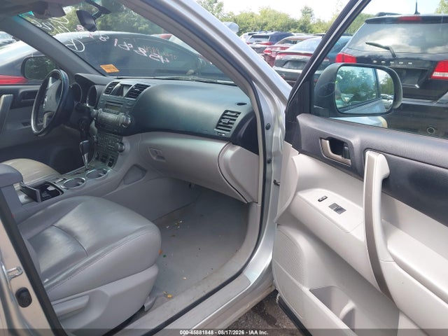 45881848 :رقم المزاد ، 5TDKK3EH0AS006236 vin ، 2010 Toyota Highlander Se V6 مزاد بيع