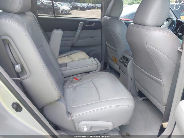 45881848 :رقم المزاد ، 5TDKK3EH0AS006236 vin ، 2010 Toyota Highlander Se V6 مزاد بيع