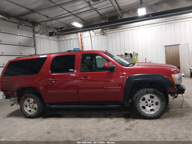 2014 Chevrolet Suburban Lt მანქანა იყიდება აუქციონზე, vin: 1GNSKJE70ER172313, აუქციონის ნომერი: 45881849