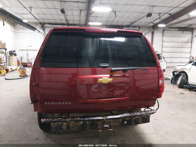 2014 Chevrolet Suburban Lt მანქანა იყიდება აუქციონზე, vin: 1GNSKJE70ER172313, აუქციონის ნომერი: 45881849