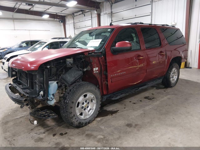 2014 Chevrolet Suburban Lt მანქანა იყიდება აუქციონზე, vin: 1GNSKJE70ER172313, აუქციონის ნომერი: 45881849