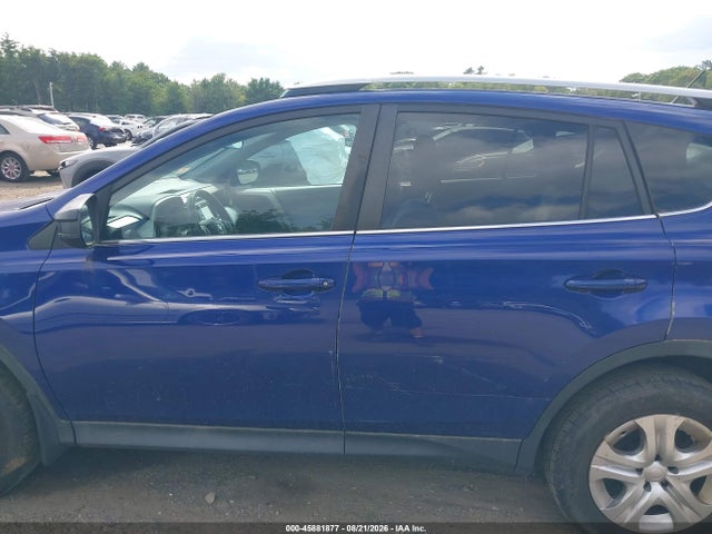 Toyota RAV4 LE 2015 2T3BFREV1FW376890 Image 17