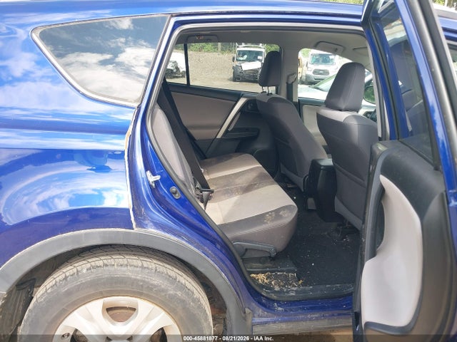 Toyota RAV4 LE 2015 2T3BFREV1FW376890 Image 8