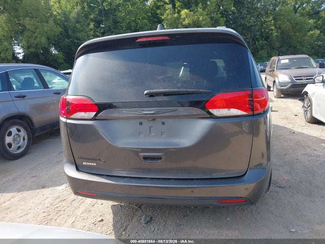 2018 Chrysler Pacifica Touring L მანქანა იყიდება აუქციონზე, vin: 2C4RC1BG9JR261875, აუქციონის ნომერი: 45881884