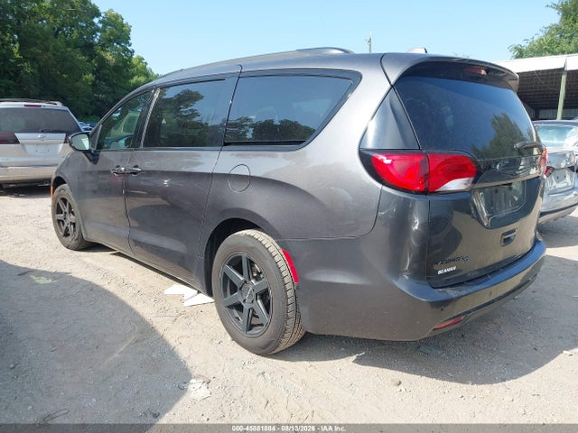 2018 Chrysler Pacifica Touring L მანქანა იყიდება აუქციონზე, vin: 2C4RC1BG9JR261875, აუქციონის ნომერი: 45881884