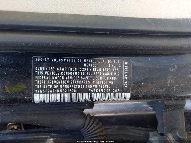 45881913 :رقم المزاد ، 3VW5P7AT1DM821238 vin ، 2013 Volkswagen Beetle 2.5l مزاد بيع