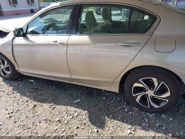 Aukcja sprzedaży 2017 Honda Accord Lx, vin: 1HGCR2F38HA164930, numer aukcji: 45881957
