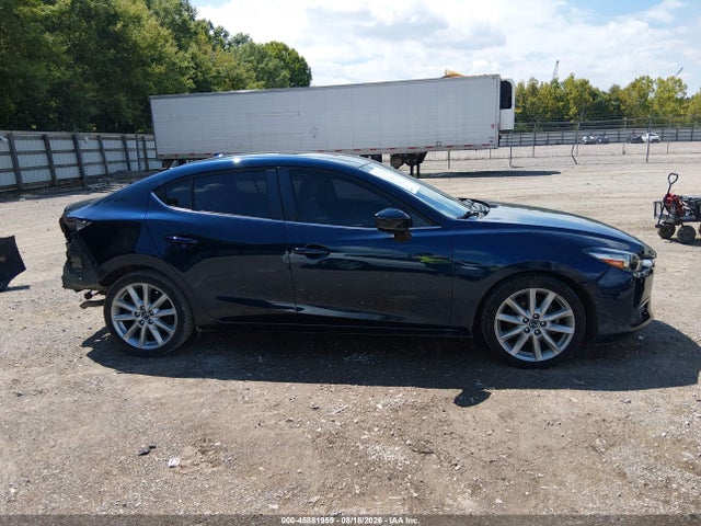 45881959 :رقم المزاد ، JM1BN1W38H1116151 vin ، 2017 Mazda Mazda3 Grand Touring مزاد بيع