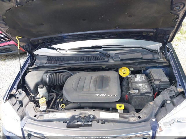 45882001 :رقم المزاد ، 2C4RC1BG2GR173727 vin ، 2016 Chrysler Town & Country Touring مزاد بيع