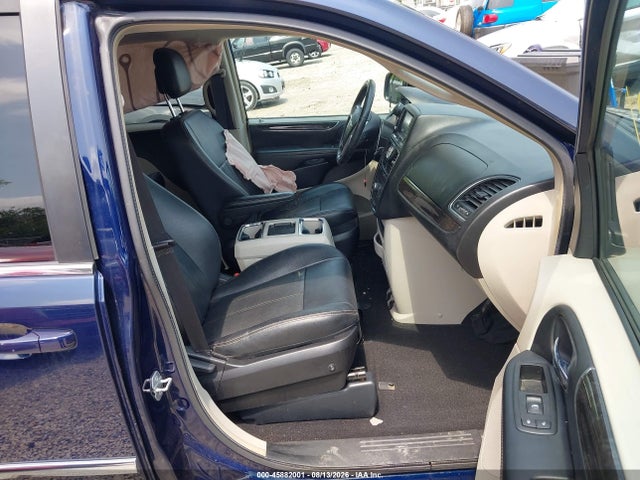 45882001 :رقم المزاد ، 2C4RC1BG2GR173727 vin ، 2016 Chrysler Town & Country Touring مزاد بيع