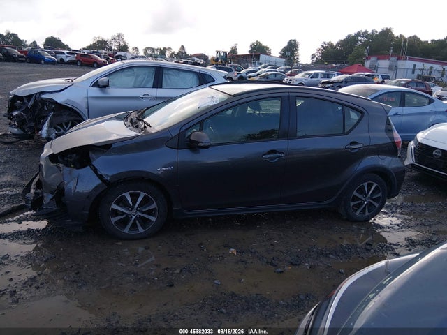 45882033 :رقم المزاد ، JTDKDTB38K1623644 vin ، 2019 Toyota Prius C Le مزاد بيع