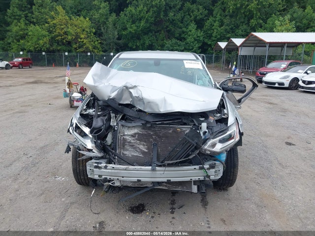 Продаж на аукціоні авто 2018 Chevrolet Traverse Ls, vin: 1GNERFKW3JJ258659, номер лоту: 45882040