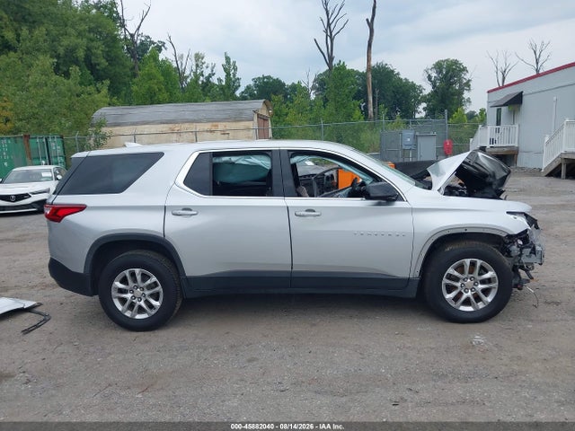 Продаж на аукціоні авто 2018 Chevrolet Traverse Ls, vin: 1GNERFKW3JJ258659, номер лоту: 45882040