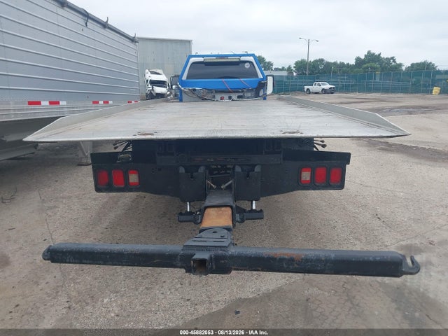 45882053 :رقم المزاد ، 1FDUF5GT9BEA02344 vin ، 2011 Ford F-550 Chassis Xl مزاد بيع