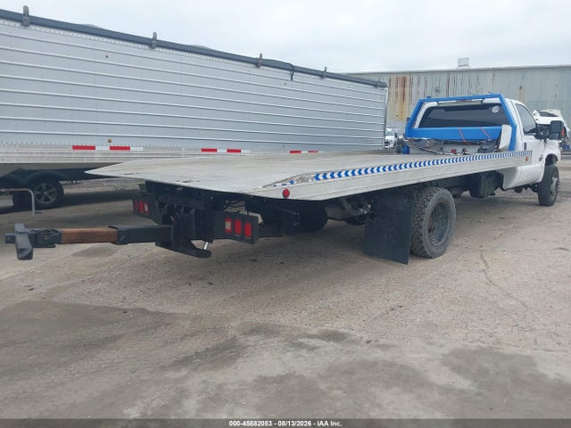 45882053 :رقم المزاد ، 1FDUF5GT9BEA02344 vin ، 2011 Ford F-550 Chassis Xl مزاد بيع
