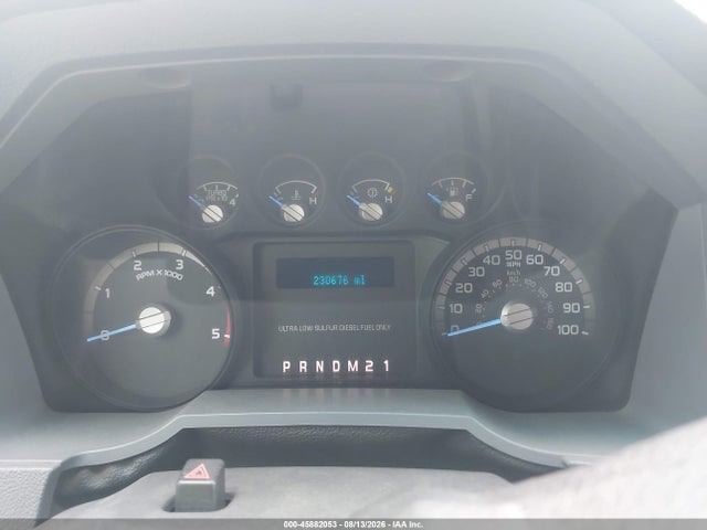 45882053 :رقم المزاد ، 1FDUF5GT9BEA02344 vin ، 2011 Ford F-550 Chassis Xl مزاد بيع