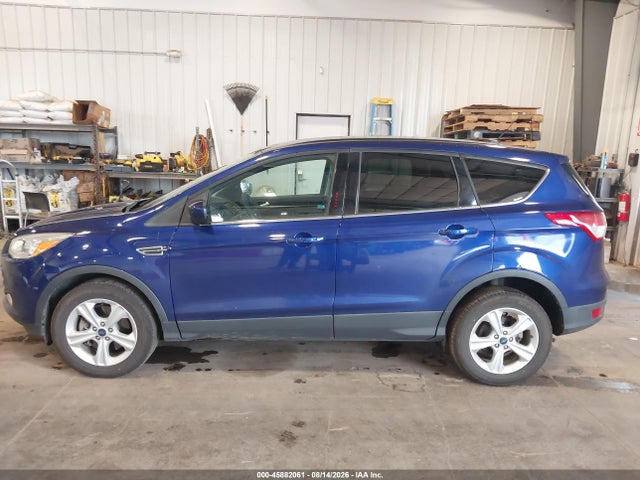 Продажа на аукционе авто 2016 Ford Escape Se, vin: 1FMCU9GX4GUC83932, номер лота: 45882061