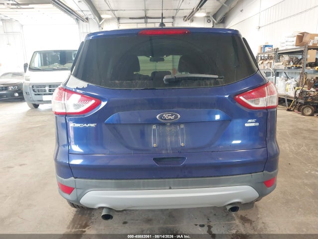 Продажа на аукционе авто 2016 Ford Escape Se, vin: 1FMCU9GX4GUC83932, номер лота: 45882061