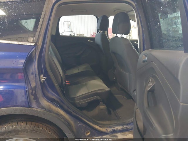 Продажа на аукционе авто 2016 Ford Escape Se, vin: 1FMCU9GX4GUC83932, номер лота: 45882061