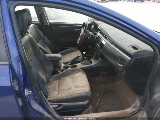 45882080 :رقم المزاد ، 2T1BURHE7FC304720 vin ، 2015 Toyota Corolla S Plus مزاد بيع