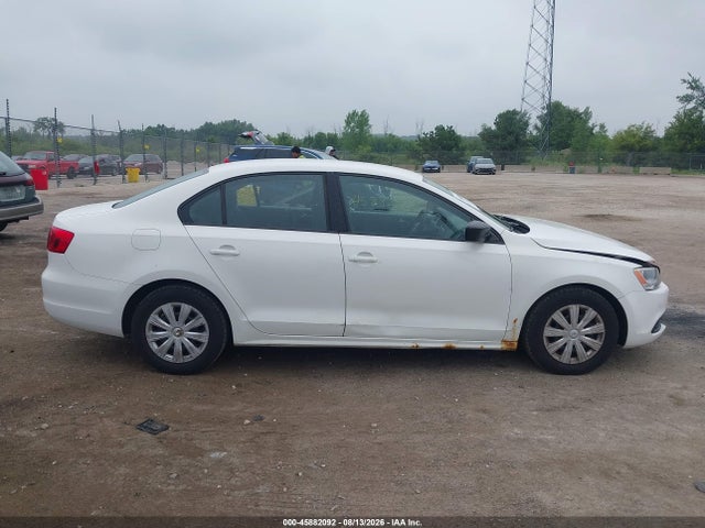 Продажа на аукционе авто 2011 Volkswagen Jetta 2.0l S, vin: 3VW2K7AJ7BM333604, номер лота: 45882092