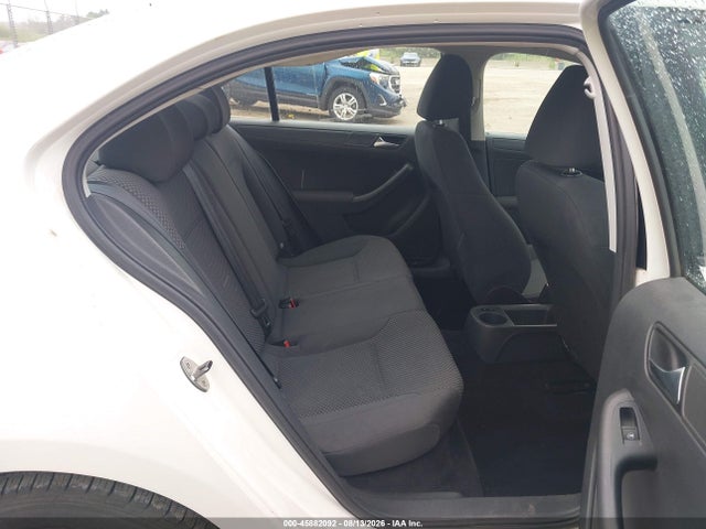 Продажа на аукционе авто 2011 Volkswagen Jetta 2.0l S, vin: 3VW2K7AJ7BM333604, номер лота: 45882092