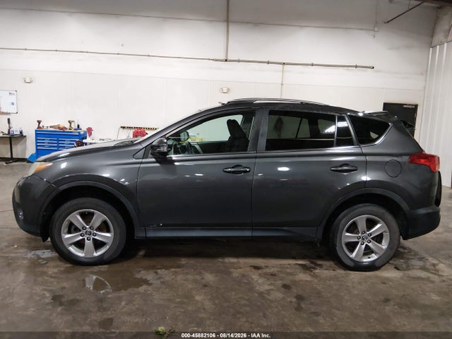 45882106 :رقم المزاد ، 2T3RFREV6FW404374 vin ، 2015 Toyota Rav4 Xle مزاد بيع
