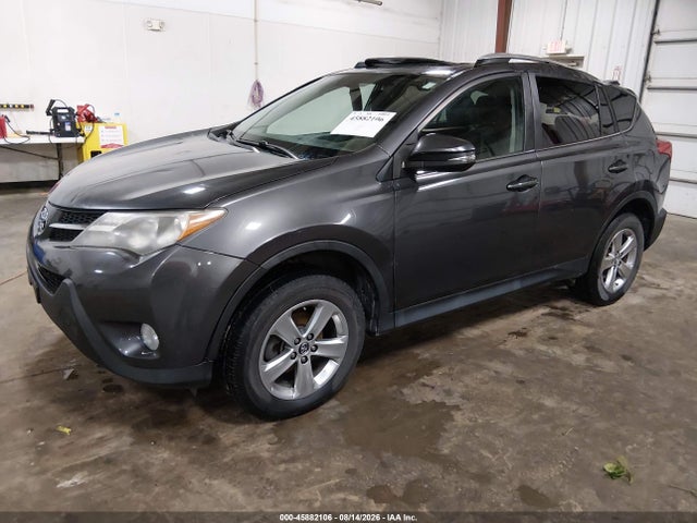 45882106 :رقم المزاد ، 2T3RFREV6FW404374 vin ، 2015 Toyota Rav4 Xle مزاد بيع