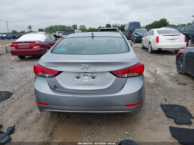 Продажа на аукционе авто 2015 Hyundai Elantra Se, vin: 5NPDH4AE7FH557592, номер лота: 45882126