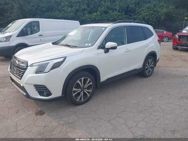 Subaru Forester Limited 2022 JF2SKAPC4NH421786 Image 2