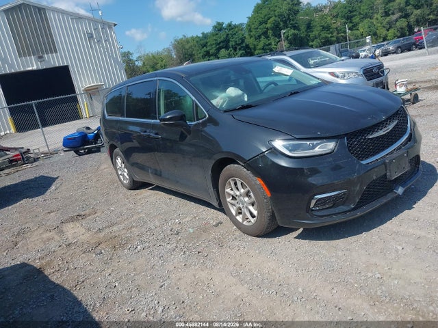 Aukcja sprzedaży 2023 Chrysler Pacifica Touring L, vin: 2C4RC1BG7PR607558, numer aukcji: 45882144