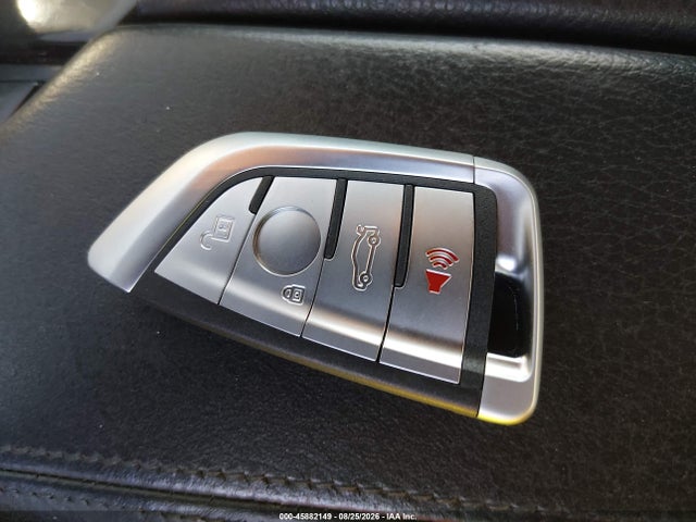 45882149 :رقم المزاد ، WBAXH5C56DD112793 vin ، 2013 Bmw 528i Xdrive مزاد بيع