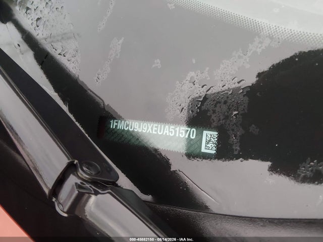 45882150 :رقم المزاد ، 1FMCU9J9XEUA51570 vin ، 2014 Ford Escape Titanium مزاد بيع